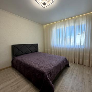Андрія Аболмасова вул. (Панельна), 7
