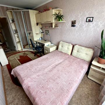 Зарічанська вул., 30