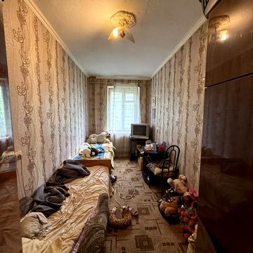 Богдана Хмельницького вул., 1