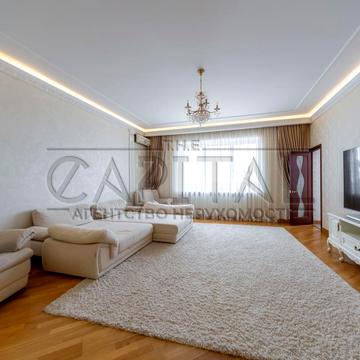 Володимира Івасюка просп. (Героїв Сталінграду), 8