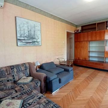 Велика Васильківська вул. (Червоноармійська), 134