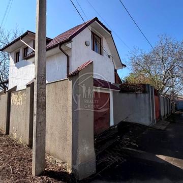 Естонська вул.