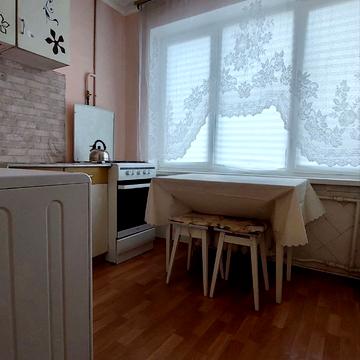 Якуба Коласа вул., 11
