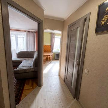 Повітряна вул., 65