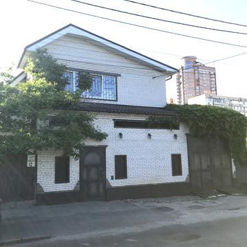 Нечуя-Левицького вул., 12А