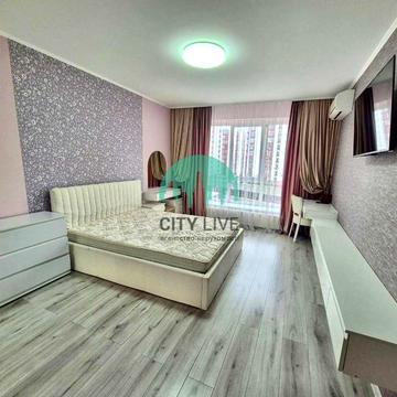 Олександра Довженка вул., 25б