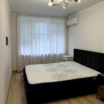 Оболонський просп., 27