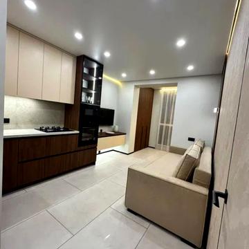 Запорізьке шосе, (Будинок 14)
