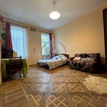 Івана Верхратського вул., 6