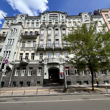 Євгена Чикаленка вул. (Пушкінська), 21