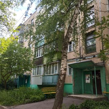 Ньютона вул., 123