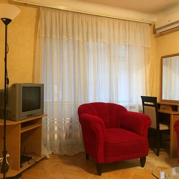 Олеся Гончара вул., 75