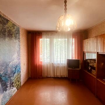 Богдана Хмельницького вул., 16
