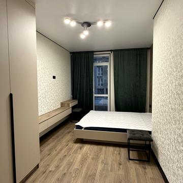 Ковалевського узвіз, 7