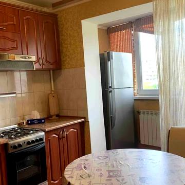 Олександра Архипенка вул. (Мате Залки), 4-Б