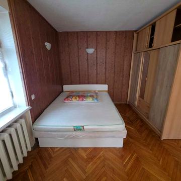 Лесі Українки бульв., 10-А