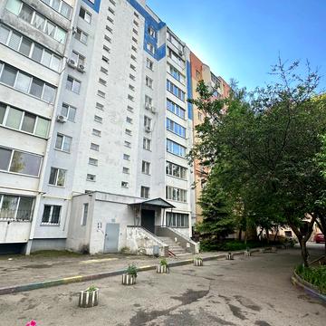Ярослава Баїса вул. (Володимира Висоцького), 16-А