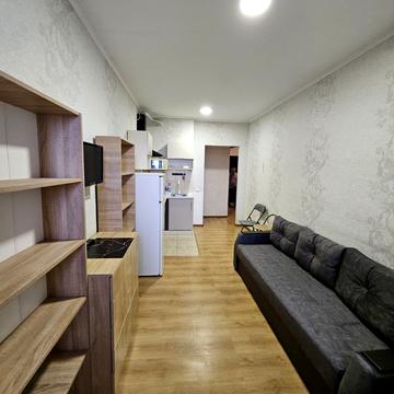 Сімї Стешенків вул. (Тимофія Строкача), (Будинок 1)