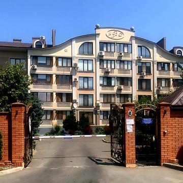 Таїрова вул., 6/1