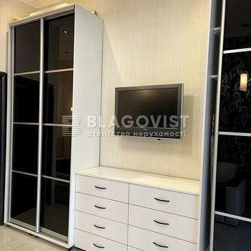 Антоновича вул. (Горького), 39