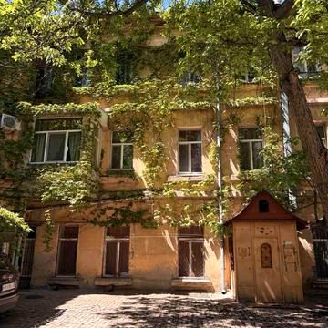 Ніни Строкатої вул. (Буніна), 13