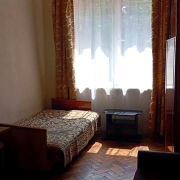 Генерала Чупринки вул. (Пушкіна), 18