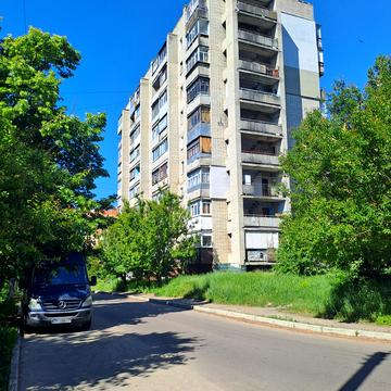 Холодногірська пл., 5