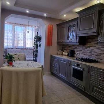 Миру вул., 40