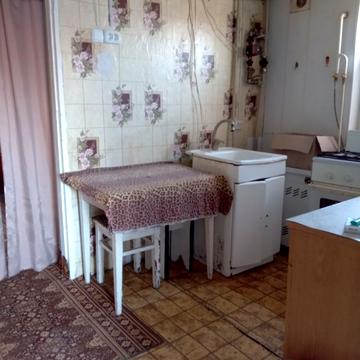 Центральна вул., 10