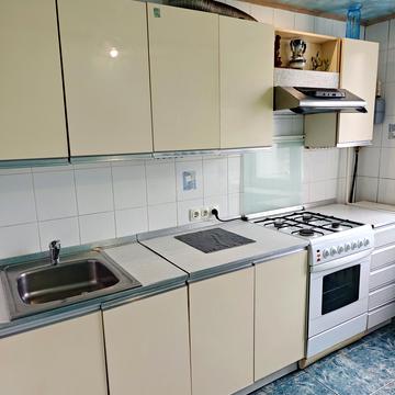 Віталія Блажка вул., 17