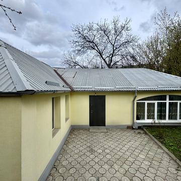 Жоржинський пров., 9а