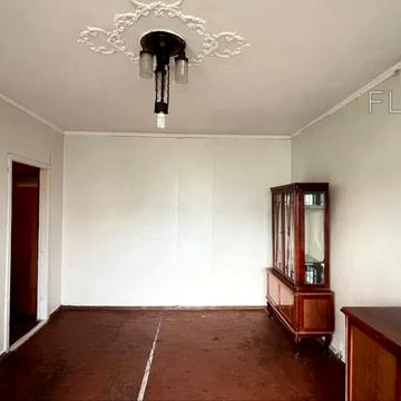 Героїв Дніпра вул., 73