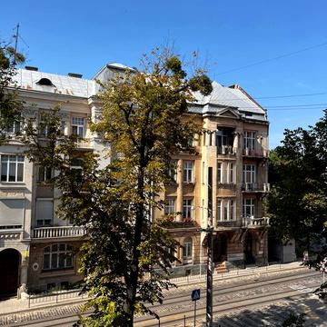 Генерала Тараса Чупринки вул. (), 3