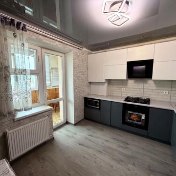 Миколаївська вул., 23