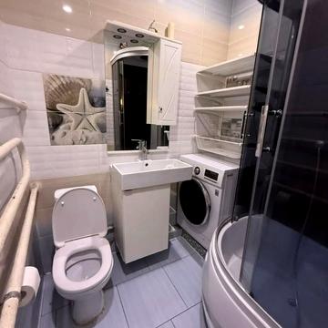 Володимира Великого вул. (Артема), 10в