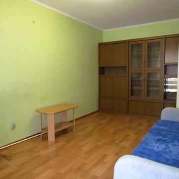 Урлівська вул., 15