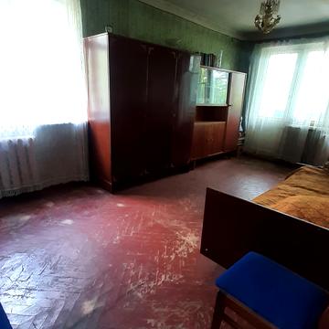 Гвардійців-Широнінців вул., 10