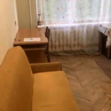 Леся Курбаса просп., 4