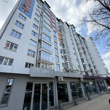 Національної Гвардії вул., 14в