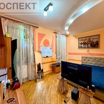 Богуна вул., 9