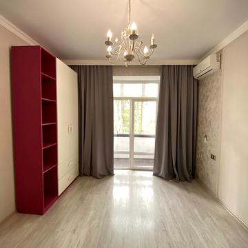 Вишгородська вул., 33
