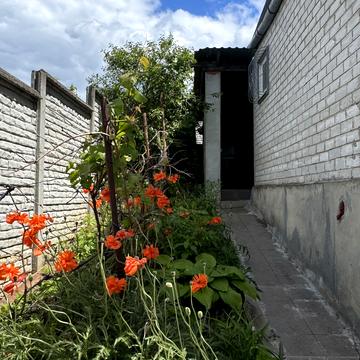 Харківська вул., 1