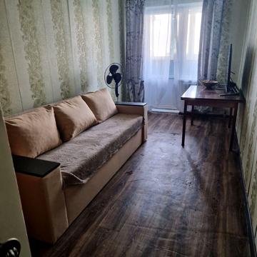 Прирічна вул., 27