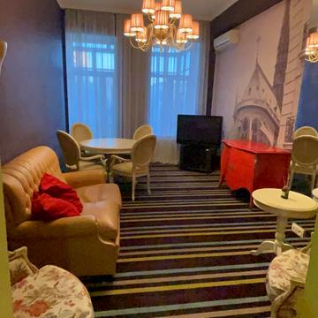 Антоновича вул. (Горького), 47/12