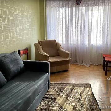 Депутатська вул., 25
