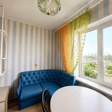 Ревуцького вул., 7-А