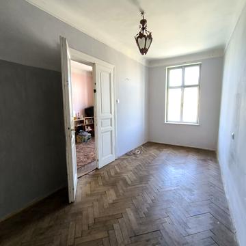 Юрія Федьковича вул., 7