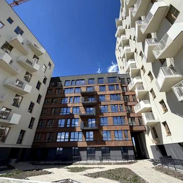 Василя Щурата вул., (Будинок 6)