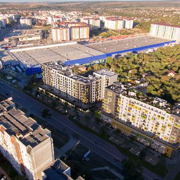 Володимира Івасюка вул., (Будинок 2)