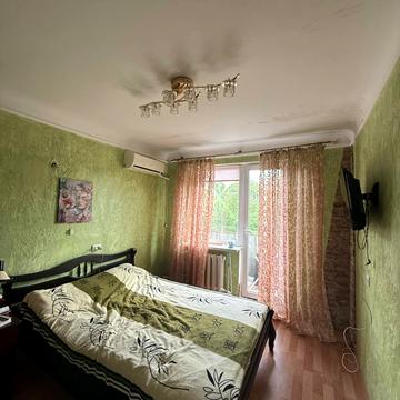 Науки просп. (Леніна), 66а